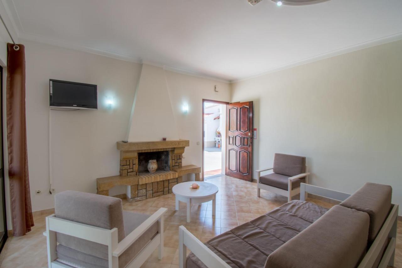 Apartamentos Pinto Куартейра Екстериор снимка