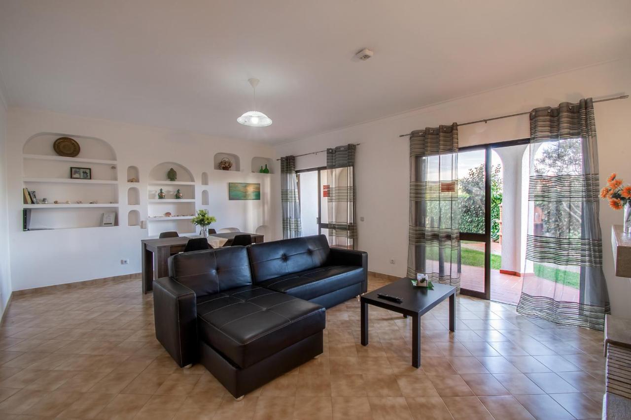 Apartamentos Pinto Куартейра Екстериор снимка