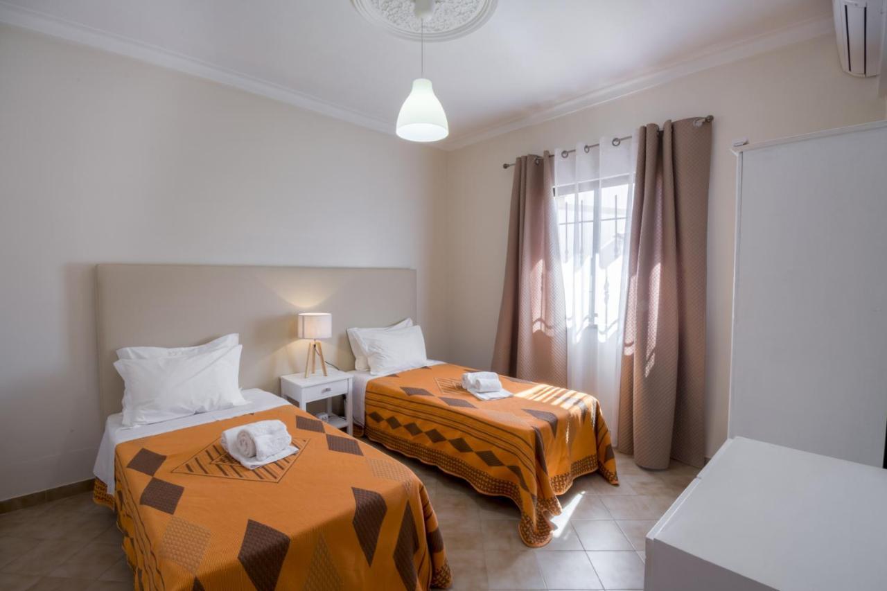Apartamentos Pinto Куартейра Екстериор снимка